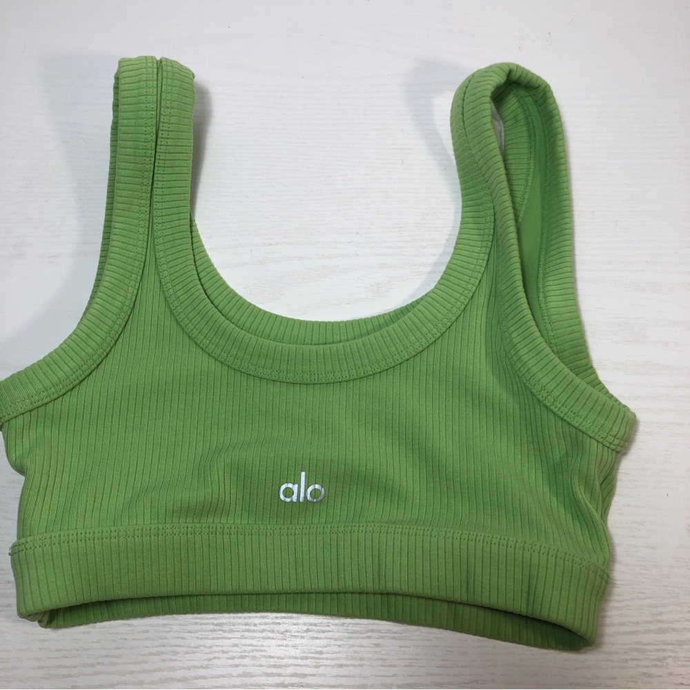 Alo Yoga Wellness Ribbed Scoop Neck Sports Bra XS Green Bra Top